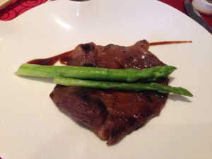 Pan-fried Beef Steak with Black Pepper Sauce